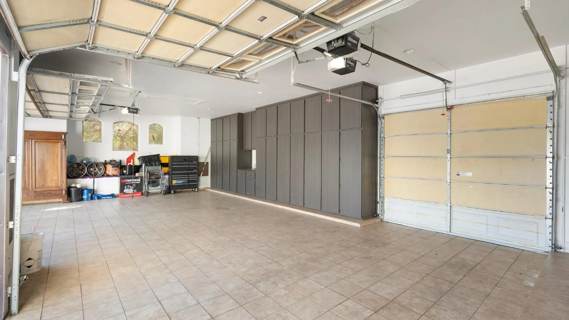 Holiday home Spanish Castle - Huge Yard+Basketball+Sleeps 25! Phoenix