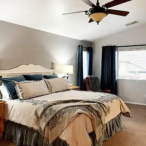 La Posada De Lucy, Llc Holiday home